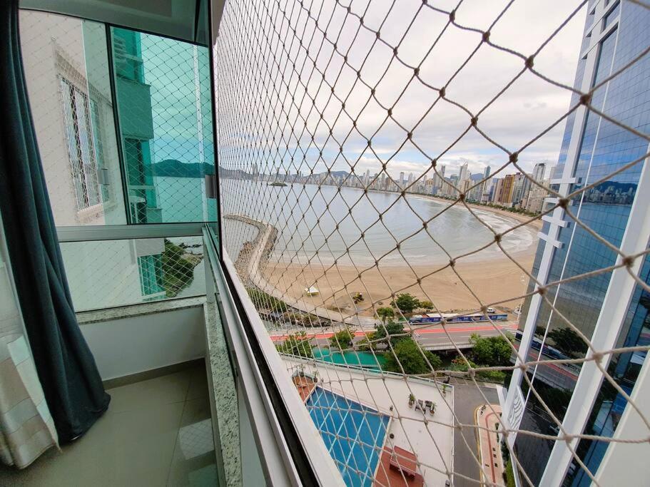 Piscina A Beira-Mar, Tranquilidade E Qualidade No Melhor De Bc Балнеариу-Камбориу Экстерьер фото