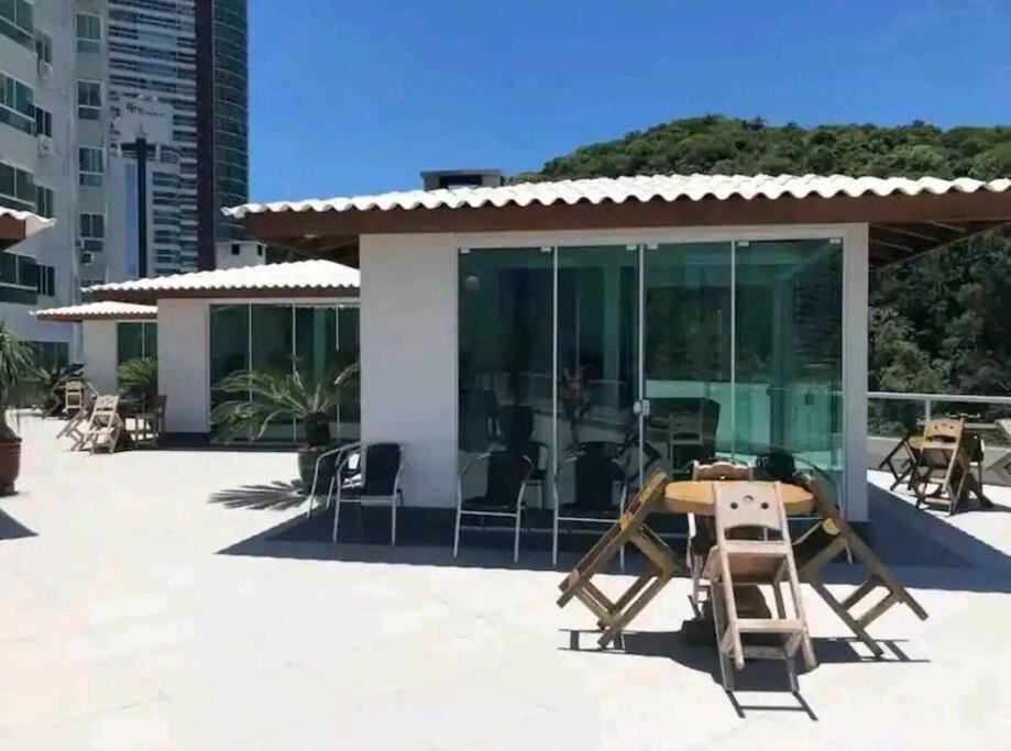 Piscina A Beira-Mar, Tranquilidade E Qualidade No Melhor De Bc Балнеариу-Камбориу Экстерьер фото