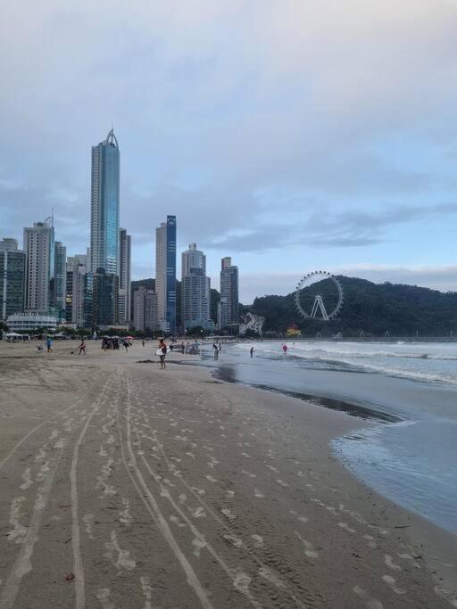 Piscina A Beira-Mar, Tranquilidade E Qualidade No Melhor De Bc Балнеариу-Камбориу Экстерьер фото